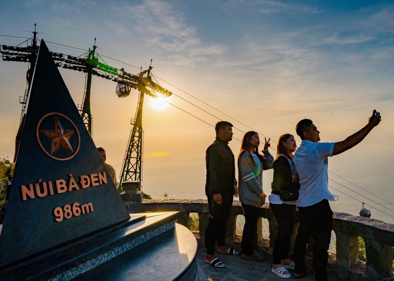 Đến Tây Ninh check-in, du khách còn có thể kết hợp nhiều trải nghiệm đặc biệt.