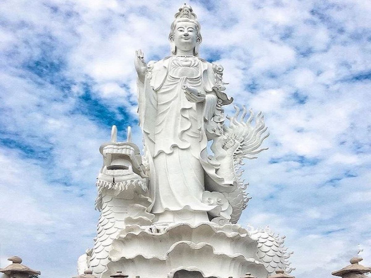 Chiêm bái không gian kiến trúc chùa Gò Kén (Tây Ninh). 