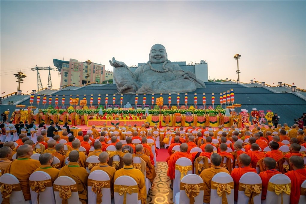 The religious ceremony attracts many Buddhist followers and pilgrims.