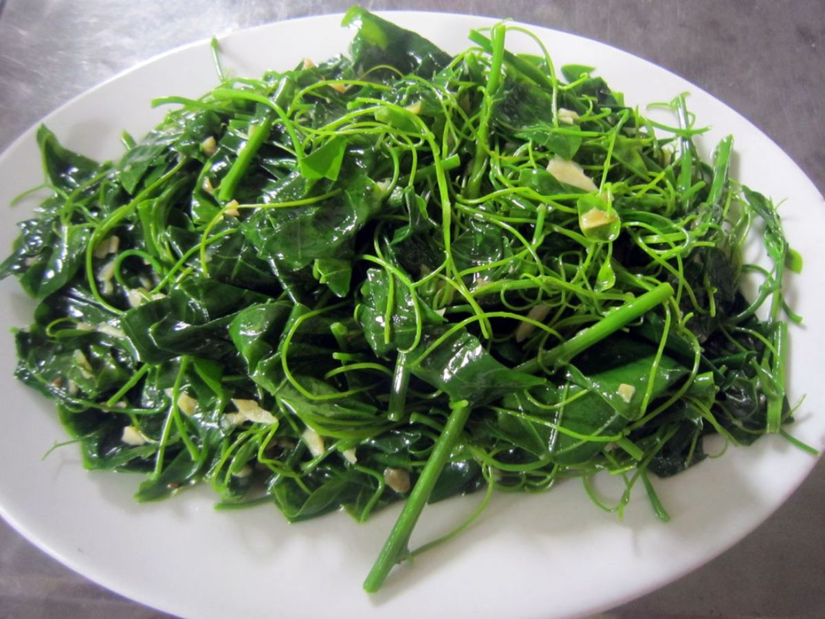 Wild vegetables appear in the meals of local people and many Tay Ninh specialty restaurants.