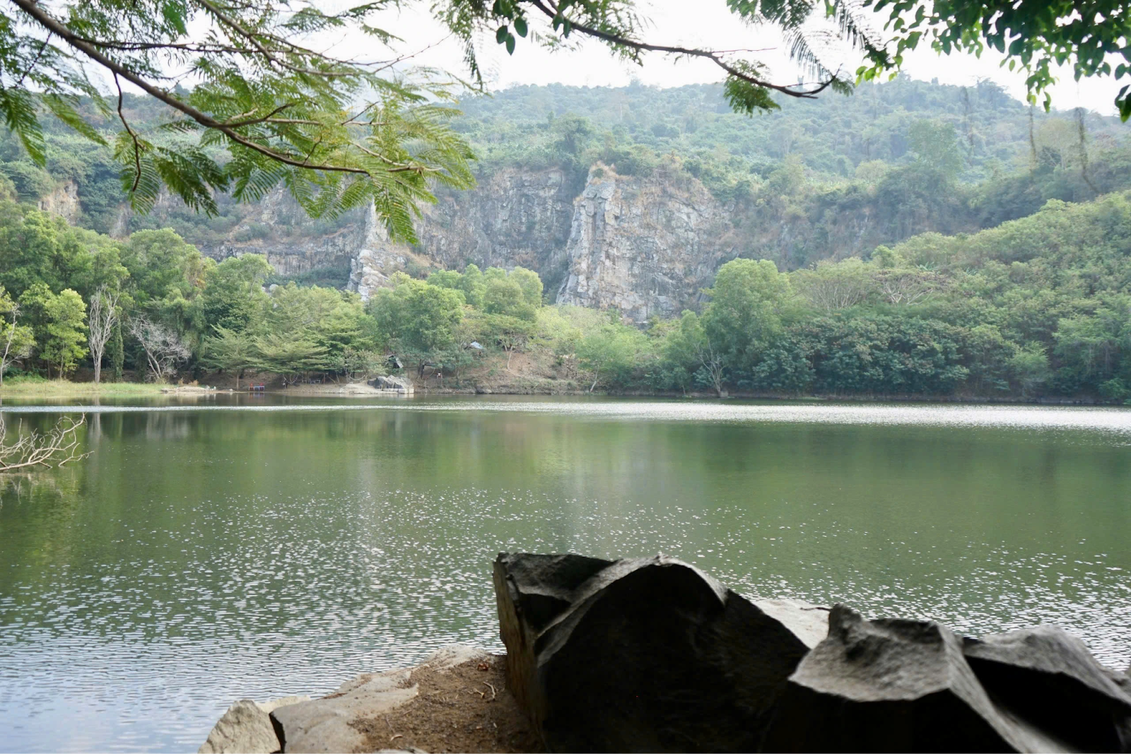 Du khách có thể trekking tại khu du lịch sinh thái Ma Thiên Lãnh. 