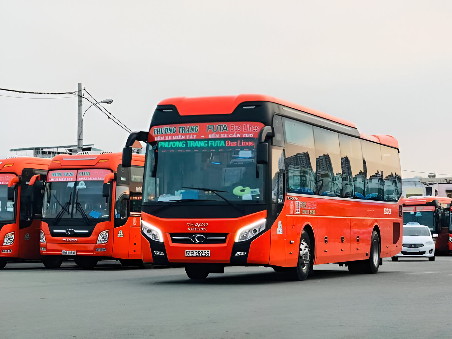 &nbsp;Bus routes from Tay Ninh to the Southern provinces at Tay Ninh bus station operate frequently. 