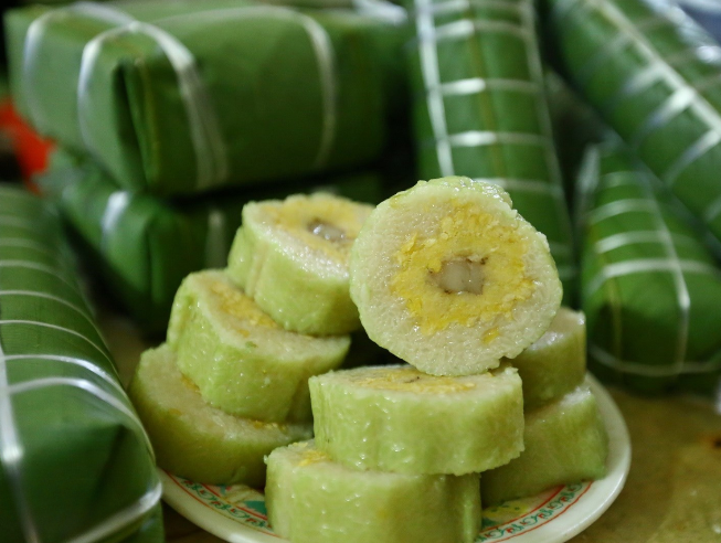 Bánh tét chay là món ăn truyền thống của người dân Tây Ninh. 