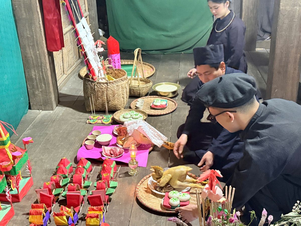 Lễ cầu an tại nhà là nét đẹp tâm linh gắn liền với đời sống người Việt.