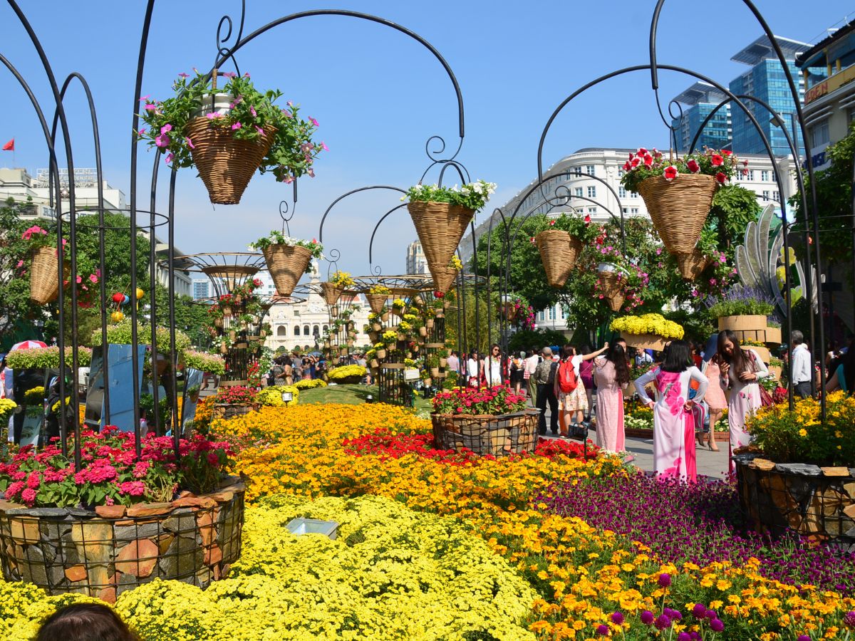 Tết Nam Bộ là khoảng thời gian sum họp, tận hưởng niềm vui.