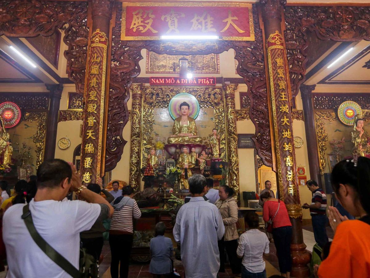 Núi Bà Đen là trung tâm văn hóa và tâm linh tại khu vực Nam Bộ, trong những ngày đầu năm.