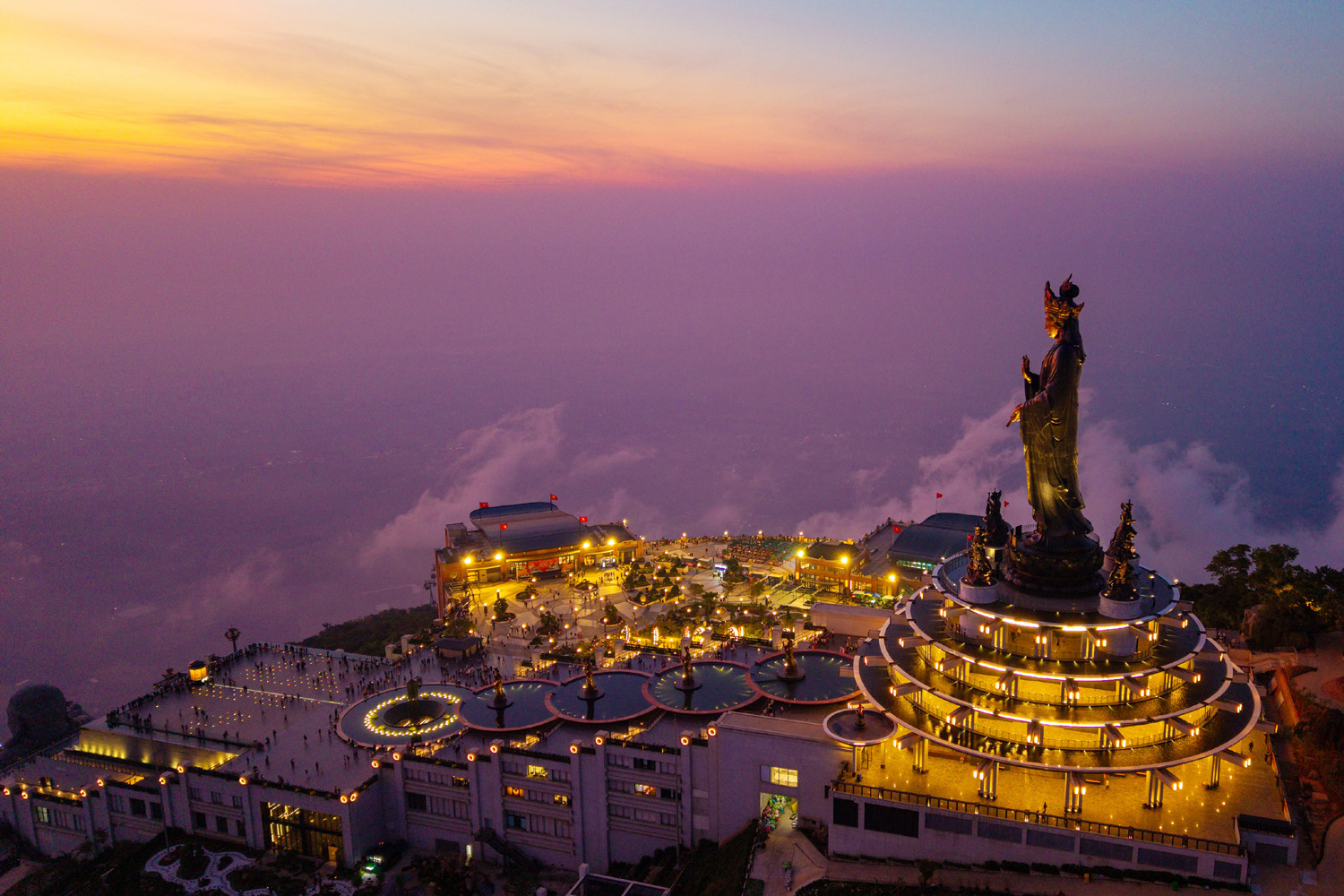 Tượng Phật Bà Tây Bổ Đà Sơn, điểm chiêm bái linh thiêng cho hành trình cầu may đầu năm