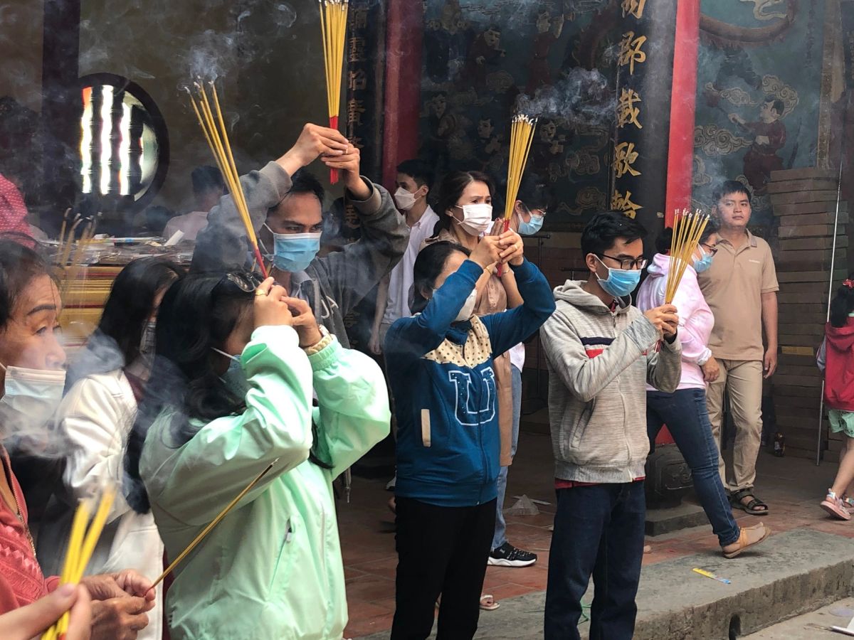 Giữ sự trang nghiêm cho chốn thờ tự là điều quan trọng. (Nguồn: Sưu tầm)