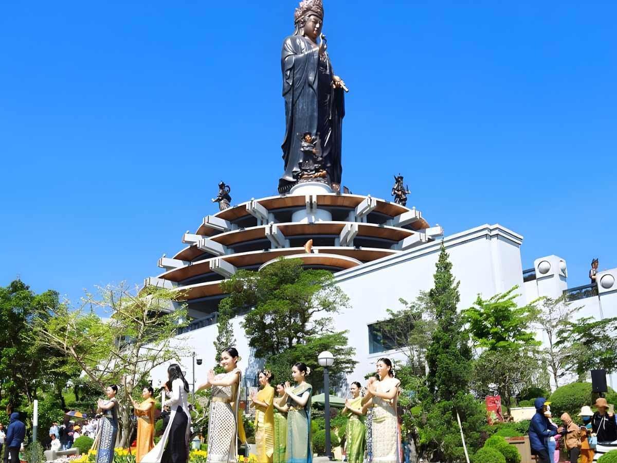 Chia sẻ tổng quan về lịch trình du lịch Tây Ninh 2 ngày 1 đêm 10/3 cho du khách. 