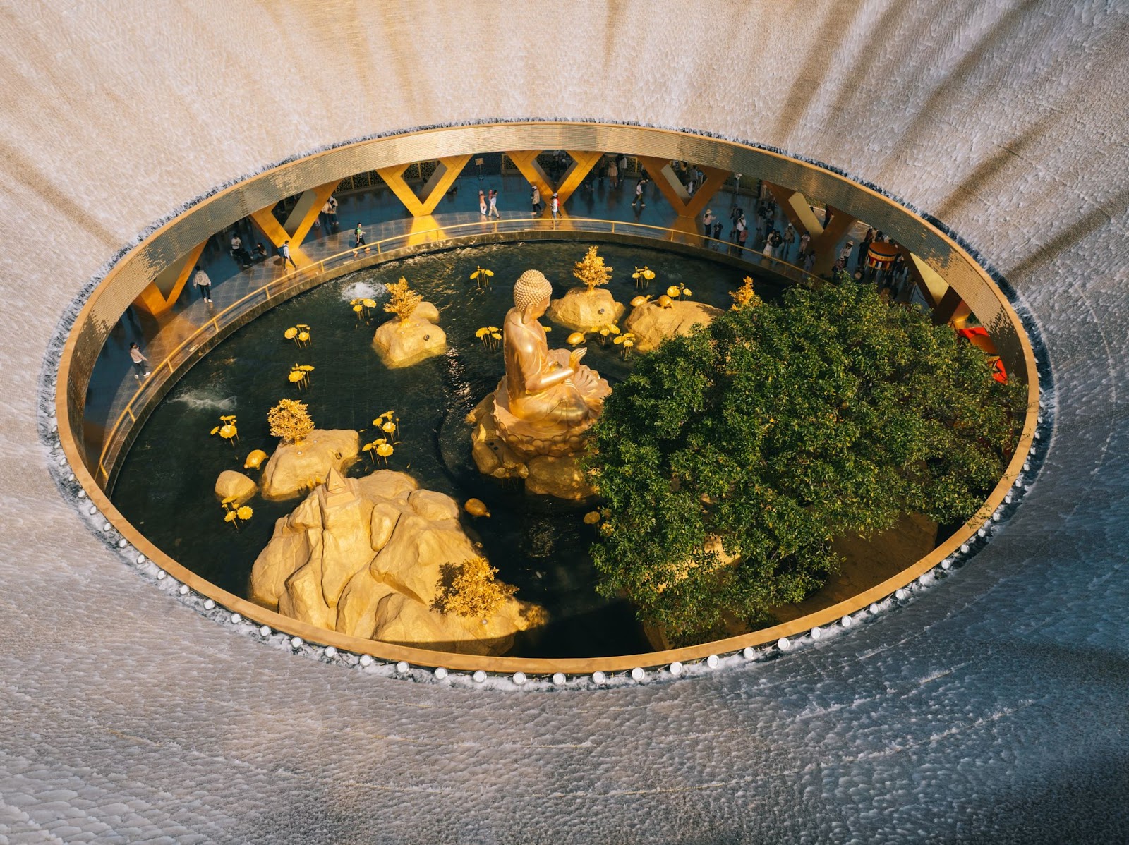 Toàn cảnh Vườn Ưu Đàm nhìn từ trên cao 