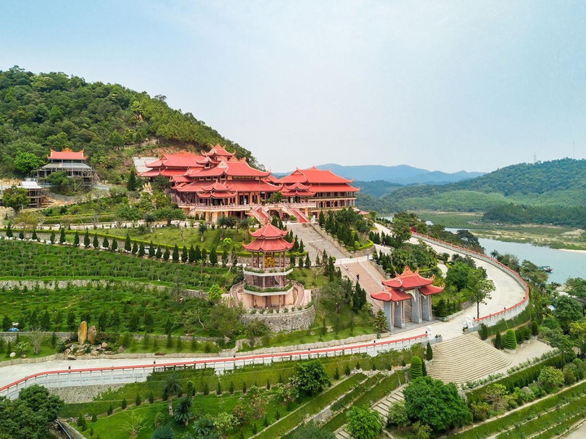 Quần thể di tích Yên Tử