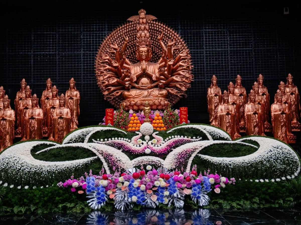 Trung tâm triển lãm Phật giáo với tượng Quan Âm nghìn tay trang nghiêm. (Nguồn: Sưu tầm)&nbsp;
