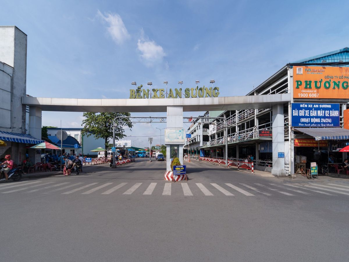 Bến xe An Sương là điểm đón thuận tiện cho tuyến TP.HCM đi Tây Ninh. (Nguồn: Sưu tầm)&nbsp;
