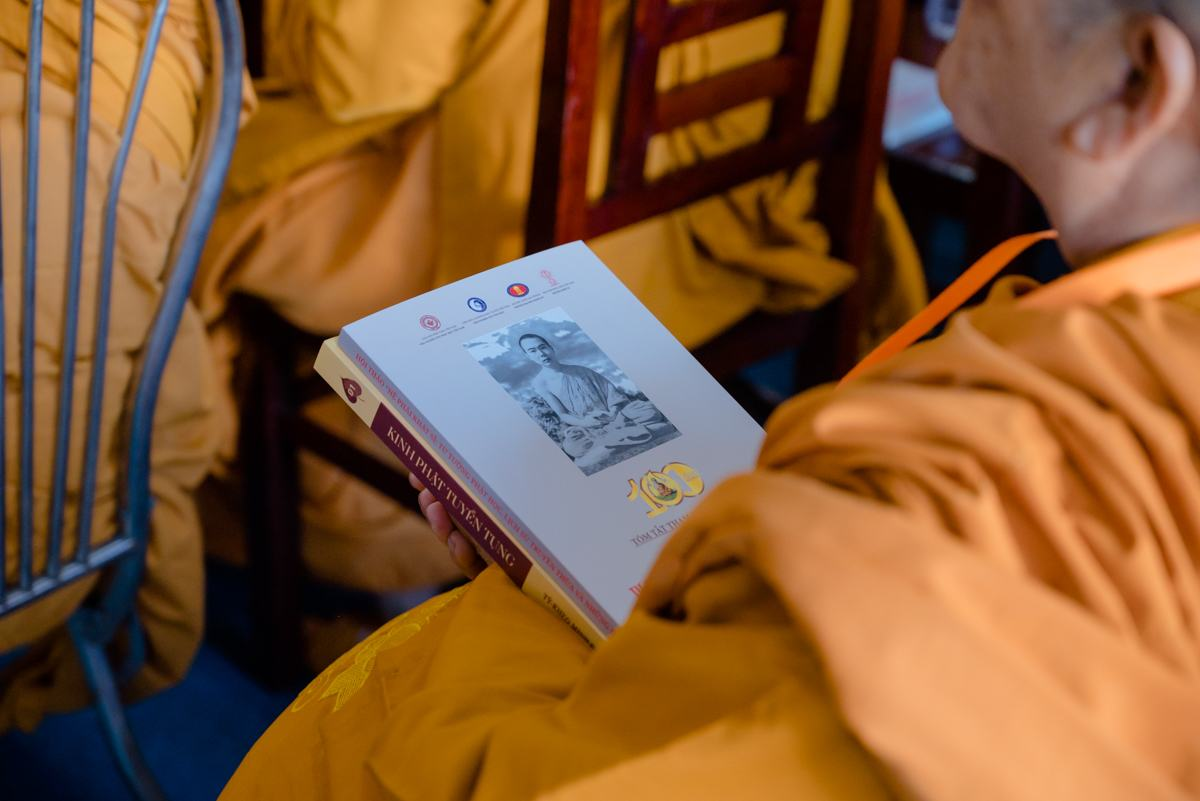 Tham dự khóa tu để hiểu sâu tinh thần Khất sĩ. (Nguồn: Sưu tầm)
