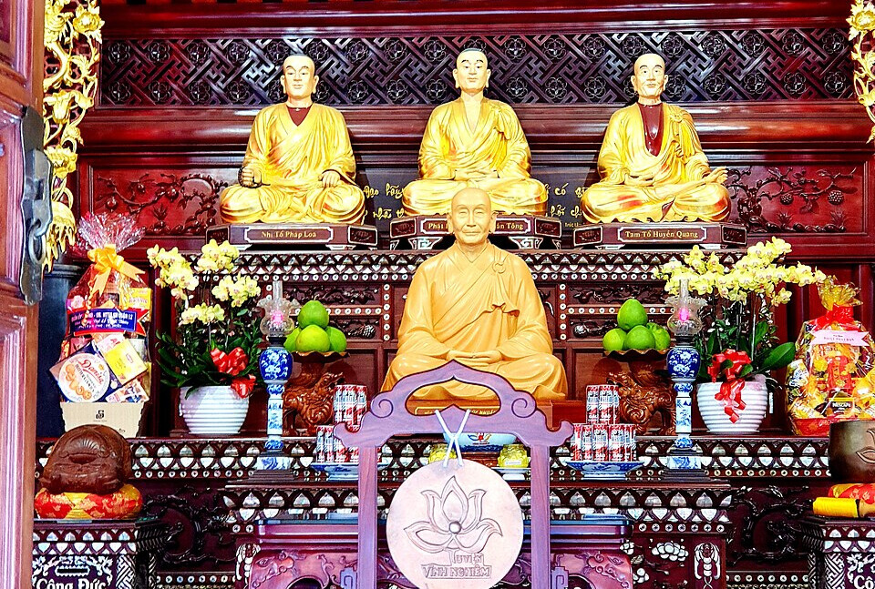 Hòa thượng Thích Đức Nhuận được thờ cùng Trúc Lâm tam tổ tại Tổ đường ở Tu viện Vĩnh Nghiêm. (Nguồn: Sưu tầm)