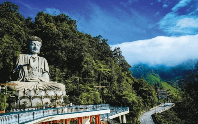 Tịch chiếu đồng thời giúp tâm an trú tĩnh lặng và sáng suốt giữa mọi biến động cuộc đời. (Nguồn: Sưu tầm)
