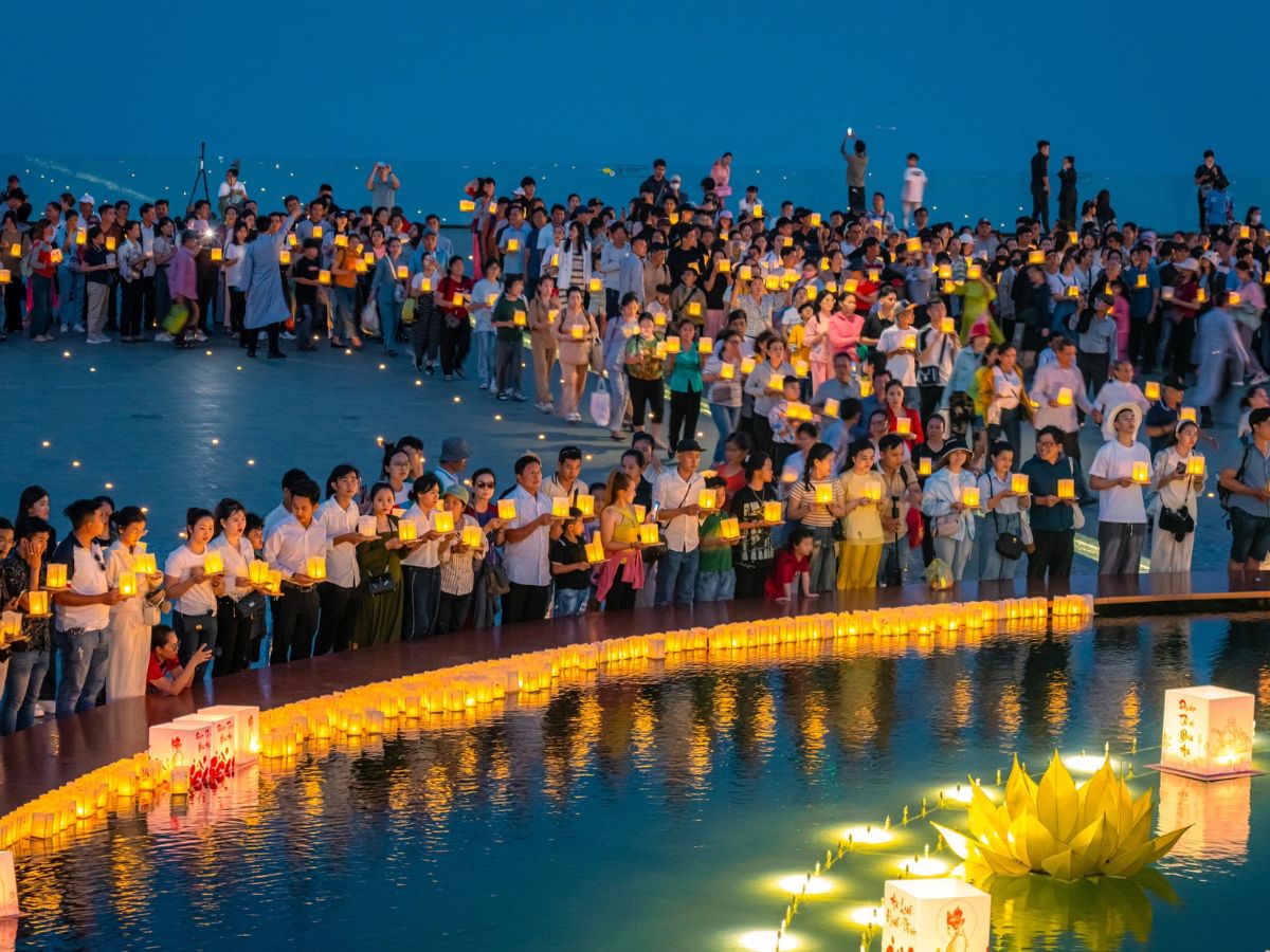 Vu Lan không chỉ là dịp cúng kính, mà còn là hành trình của lòng biết ơn (Nguồn: Sưu tầm)