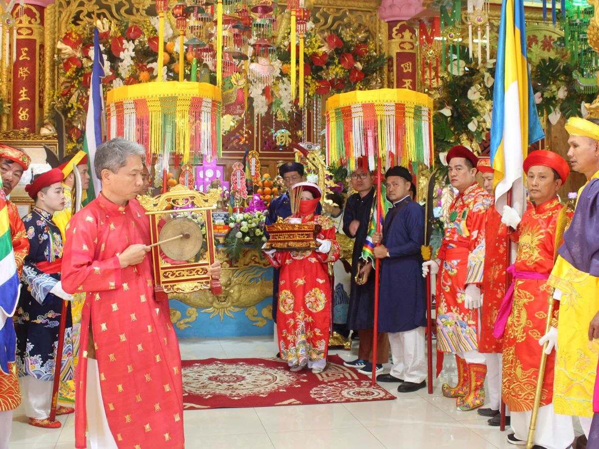 Tín ngưỡng thờ Mẫu có nguồn gốc từ nền văn minh lúa nước (Nguồn: Sưu tầm)