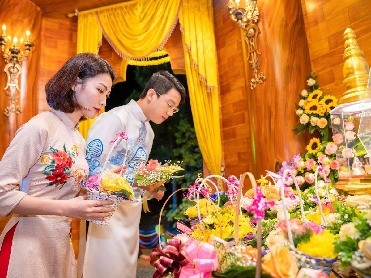 Điều quan trọng không nằm ở vật phẩm, mà ở động cơ và thái độ nội tâm khi dâng cúng (Nguồn: Sưu tầm)