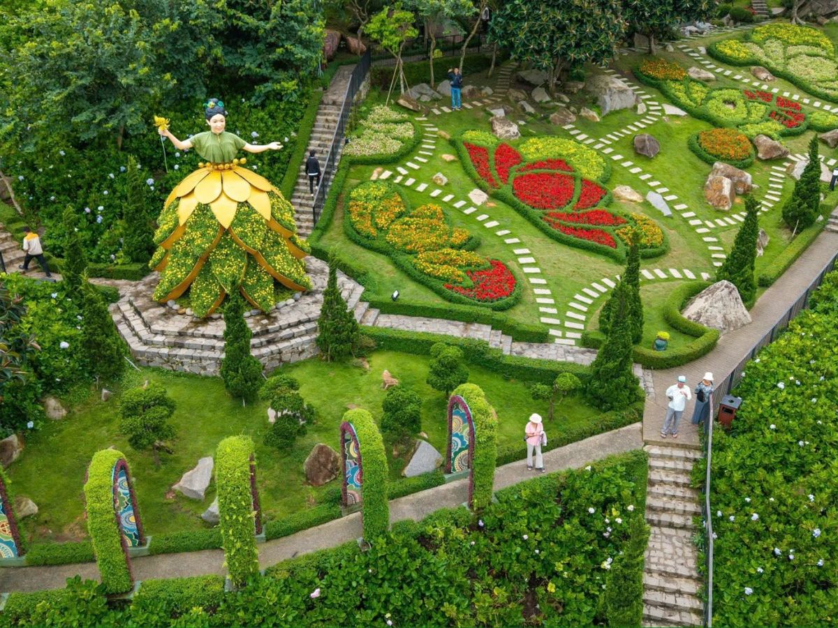 Núi Bà Đen là điểm đến quen thuộc trong hành trình du lịch Tây Ninh.
