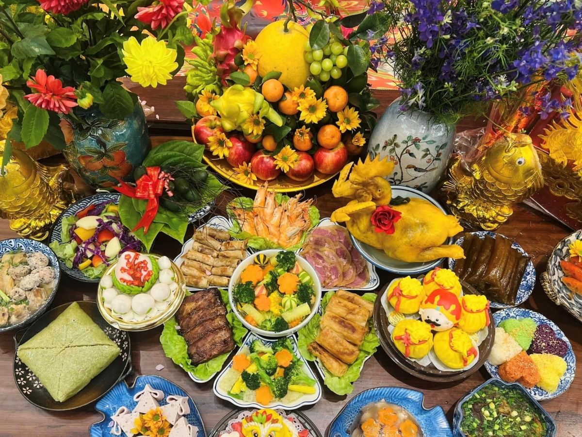 Thành tâm dâng cúng mới là điều cốt lõi của nghi lễ. (Nguồn: Sưu tầm)
