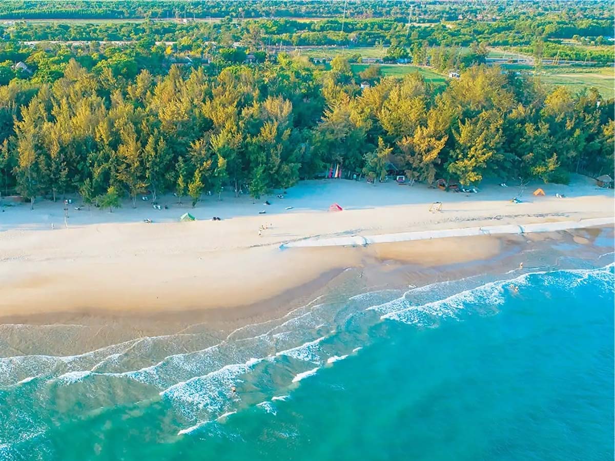 Hồ Tràm được rất nhiều người lựa chọn đến du lịch vì có không gian riêng tư, thiên nhiên trong lành. (Nguồn: Sưu tầm)