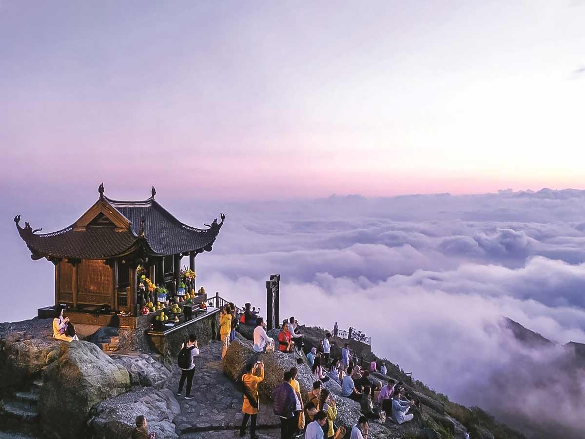Thời gian lý tưởng để có thể hành hương là vào khoảng từ ngày 13 đến 16 âm lịch. (Nguồn: Sưu tầm)&nbsp;