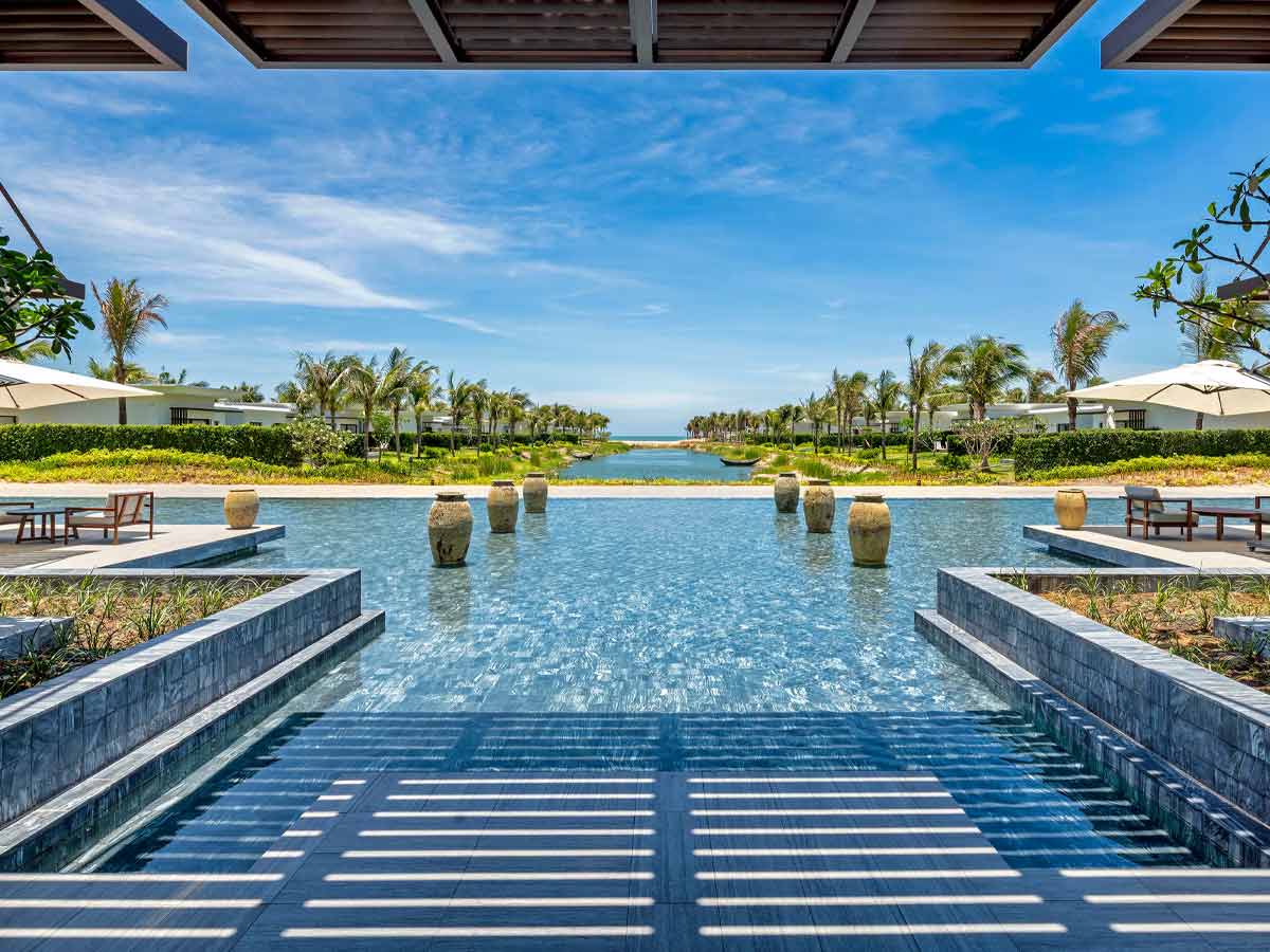 Melia Ho Tram Beach Resort sở hữu bãi biển dài và nhiều khu biệt thự, phòng có tầm nhìn hướng biển. (Nguồn: Sưu tầm)