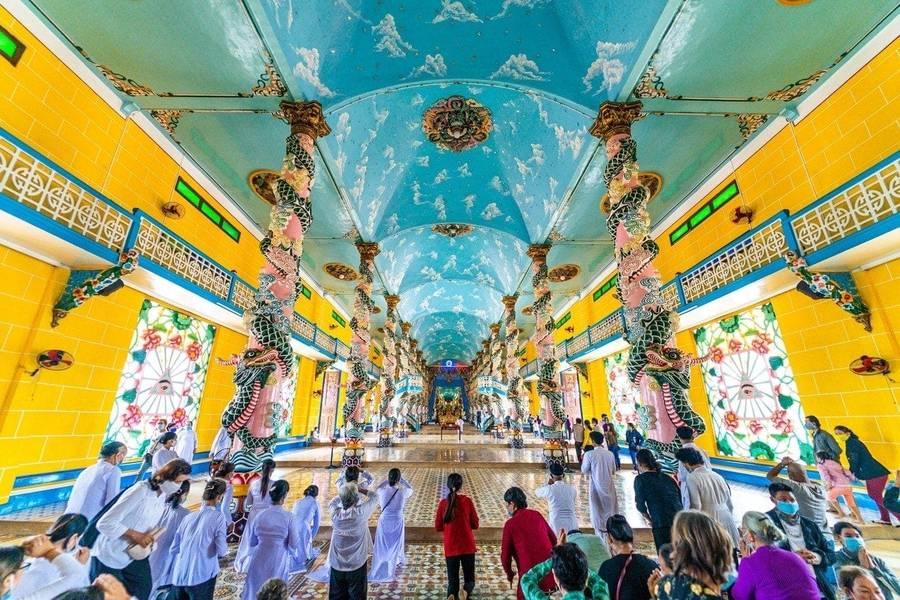 Điện thờ Phật Mẫu tại Tòa Thánh Tây Ninh, không gian gắn với các nghi thức trong dịp Hội Yến Diêu Trì Cung. (