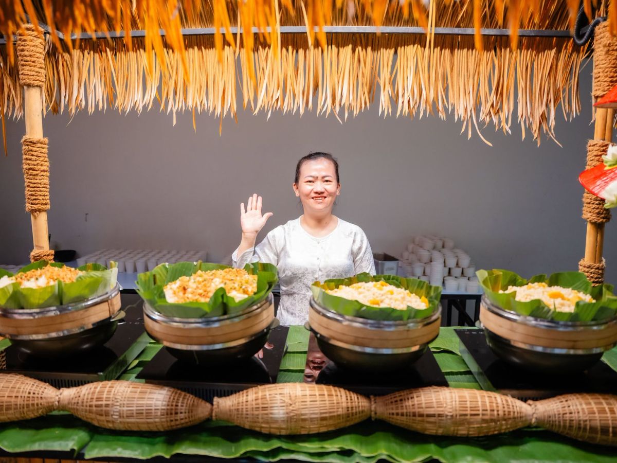 Trải nghiệm ẩm thực Việt trên đỉnh Núi Bà Đen.